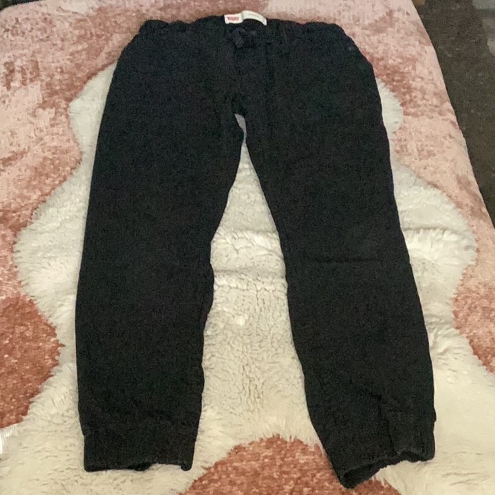 Levi's Black Joggers